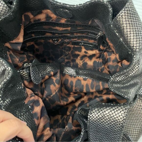 B. Makowsky Hobo Purse Womens‎ Metallic Chrome Coated Leather Shoulder Bag - Picture 6 of 11